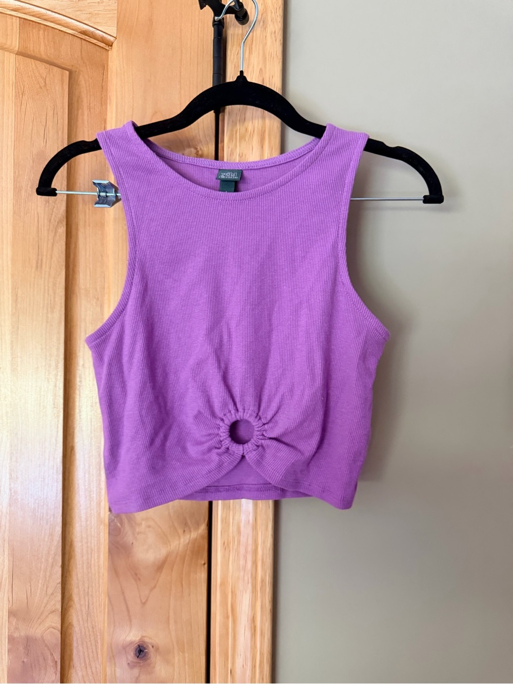 Wild fable cropped tank